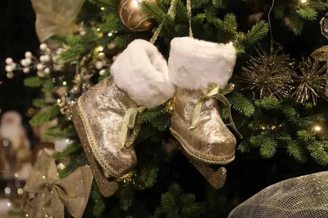 Antalya’da Yılbaşı Süsleri Ne Kadar? 2026 Yılbaşı Süsleme Trendleri 3